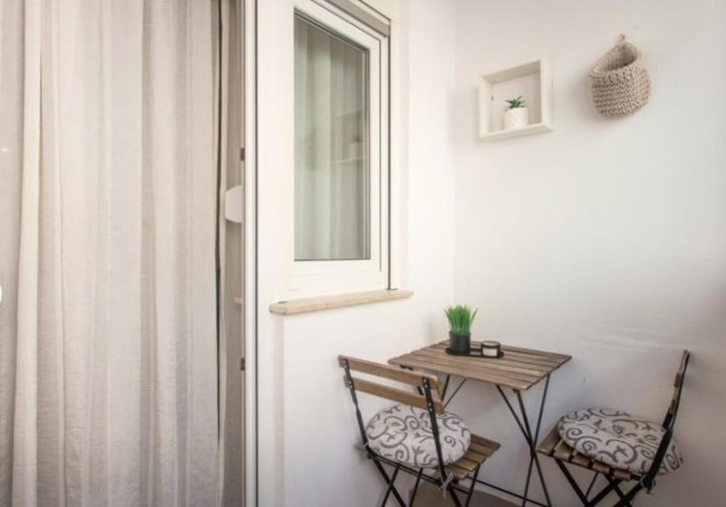 Michael Apartment Omis Ngoại thất bức ảnh